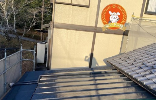 ［瀬戸市］ガレージ屋根塗装　N様邸サムネイル