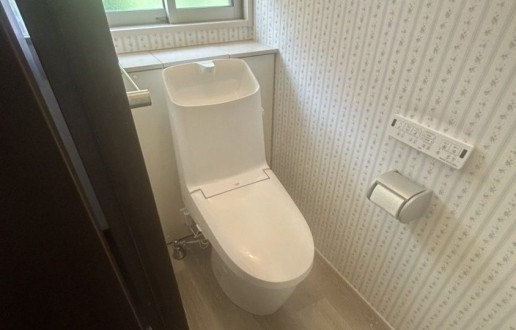 ［ ‐ ］　トイレ交換　H様邸サムネイル