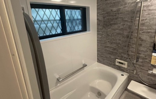 ［瀬戸市］浴室・キッチン・洗面脱衣室・トイレ・玄関ドア改修　Ｔ様邸サムネイル