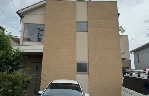 外壁塗装　施工前　ジョリパット＆サイデイング