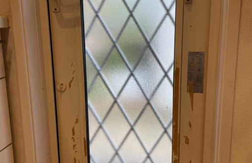 Katteguchi garasu koukan_after