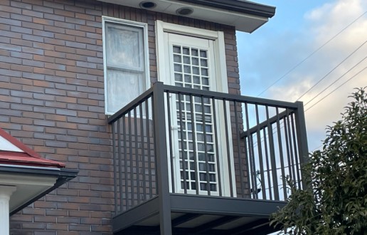［尾張旭市］シーリング工事・勝手口カバー交換　Ｍ様邸サムネイル