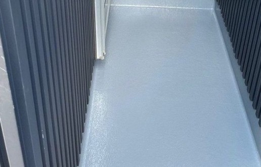 ［瀬戸市］　ベランダ防水・居室間仕切り・テラスドア網戸交換　Y様邸サムネイル