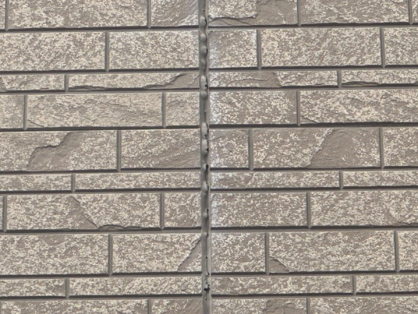 【名古屋市 守山区】築12年の住宅で建物検査を実施｜シーリング剥離・外壁劣化が進行【名古屋市守山区T様邸】サムネイル