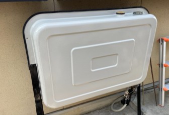 ［瀬戸市］　灯油タンク塗装・シャッターボックス塗装　M様邸サムネイル