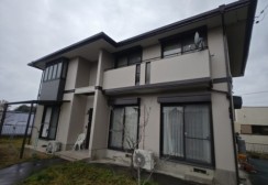 【瀬戸市】外壁塗装工事 施工事例！色褪せた外壁を美しく再生！！リメイクホームの丁寧施工と長持ちの秘訣サムネイル